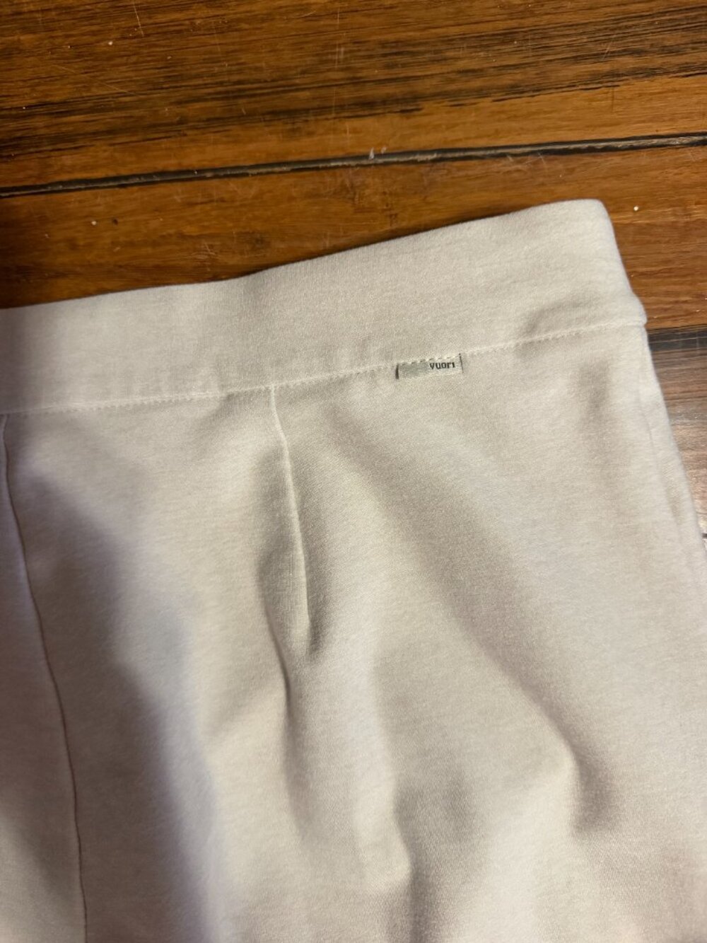 Vuori Khaki Wide Leg Relaxed Fit Elevation Trouser, Size M - Picture 7 of 11